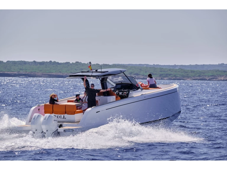 Pardo Yachts Pardo 38 jednotlivci a charterové společnosti v Ibiza Town