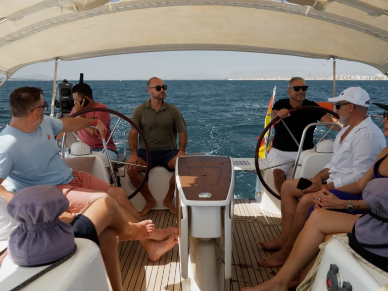 Pronájem jachty v Santa Pola -Bénéteau Oceanis 50 na Samboatu