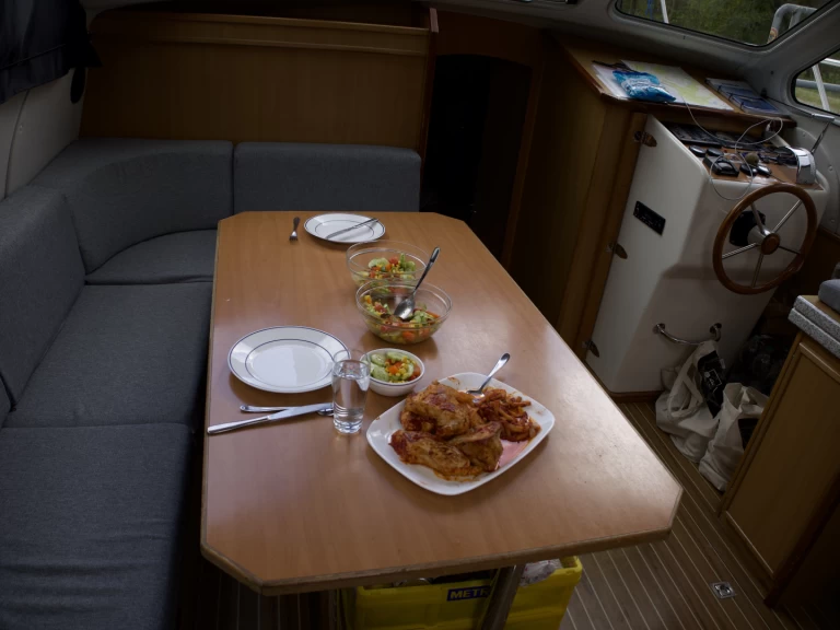 Pronájem jachty v Lübz - Tarpon 37 DP na Samboatu