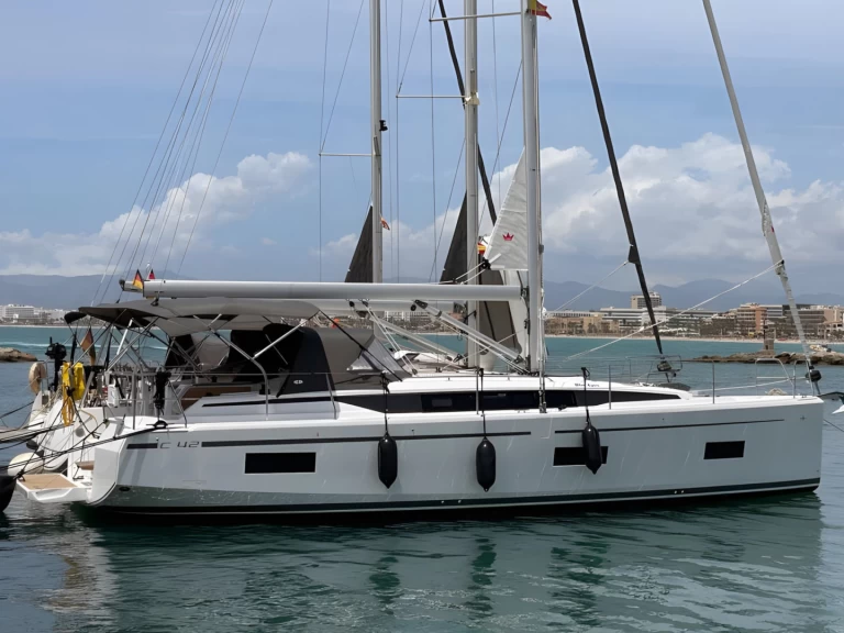 Pronájem jachty v Palma de Mallorca -Bavaria Bavaria C42 na Samboatu