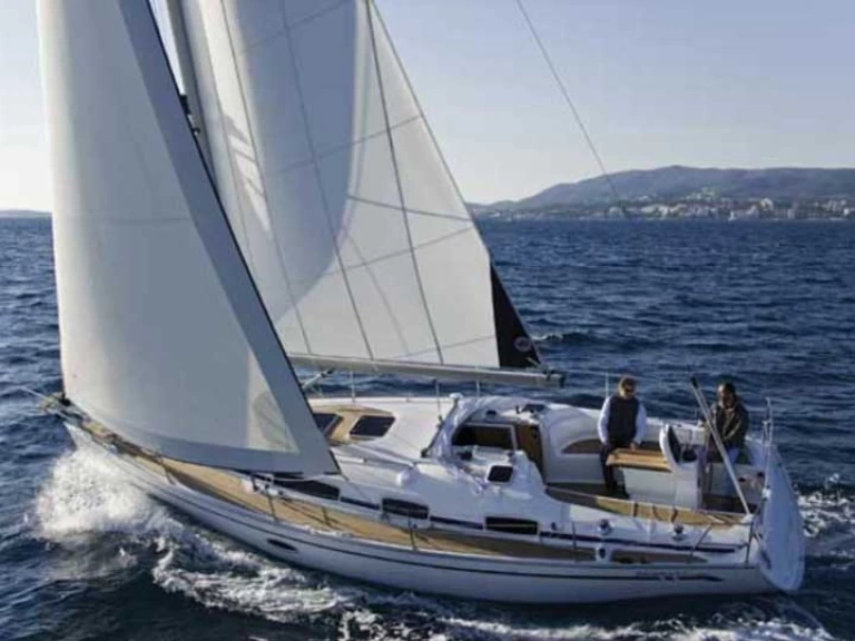 Pronájem lodi  Bavaria 34 Cruiser[G] v Kiáto na Samboatu