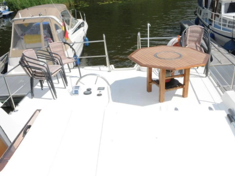 Pronájem lodi  Tarpon 42 TP v Lübz na Samboatu