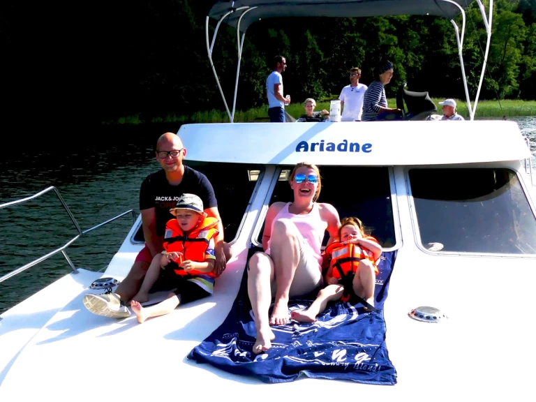 Pronájem Motorová loď v Lübz - Tarpon 42 TP