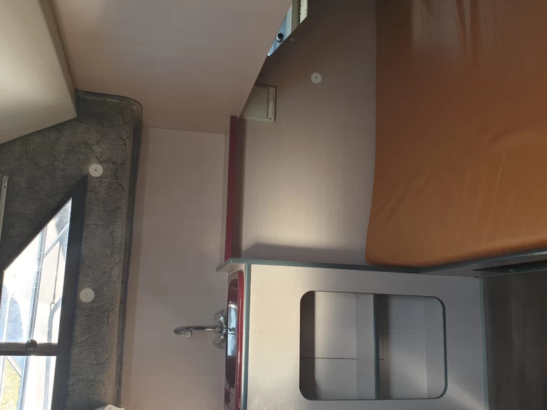 Nicols Yacht Nicols Sedan 1160 jednotlivci a charterové společnosti v Lübz