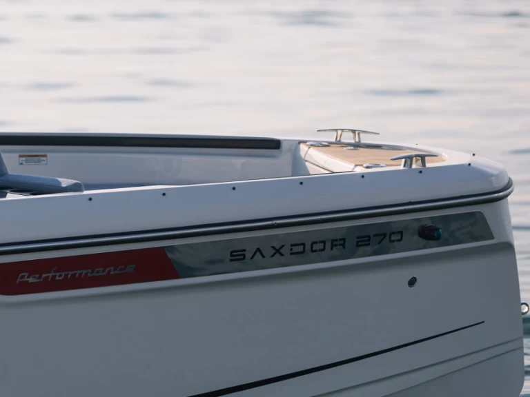 Motorová loď k pronájmu v Anávyssos za nejlepší cenu