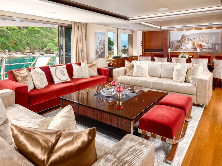 Princess Princess 40m jednotlivci a charterové společnosti v Split