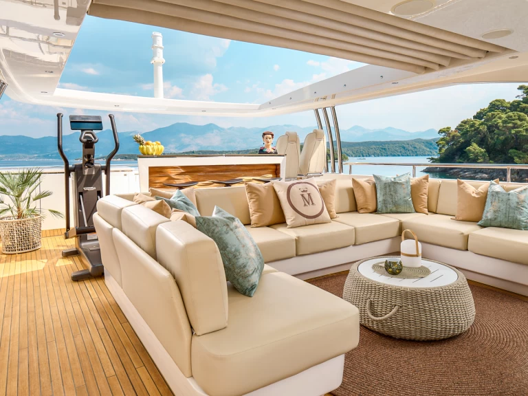 Princess Princess 40m jednotlivci a charterové společnosti v Split