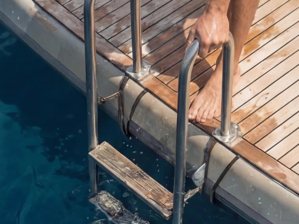 Pronajmout si cherokee Cherokee 51 v Portofino