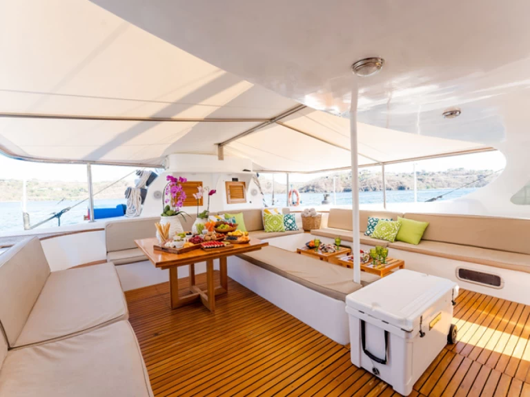 Pronájem Katamarán Aqua Catamaran s licencí