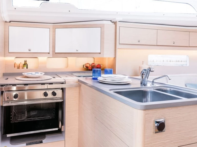 Plachetnice k pronájmu v Procida za nejlepší cenu