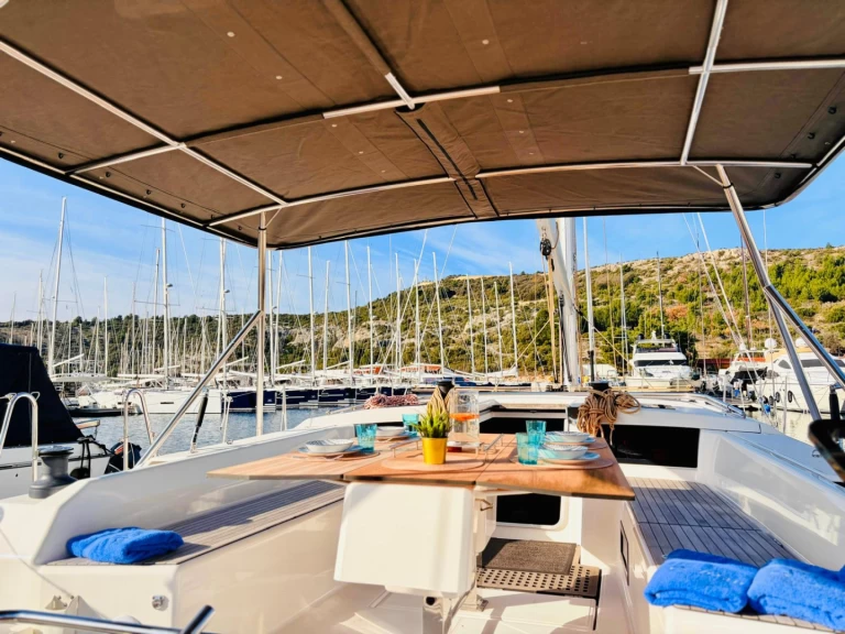 Pronajmout si Dufour Dufour 530 v Primošten 