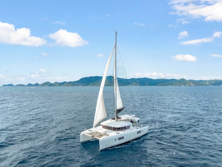 Pronajmout si Lagoon Lagoon 42 v Road Town