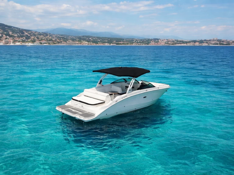 Pronájem lodi Cannes lákavé ceny SDX 270