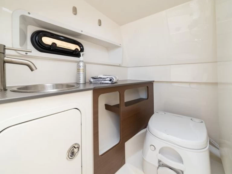 Pronajmout Motorová loď se skipperem či ne Sea Ray v Cannes