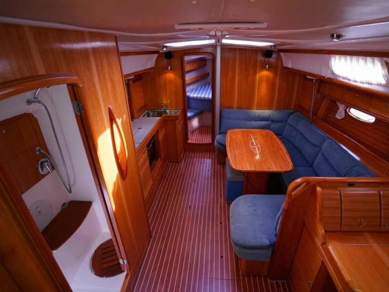 Pronájem Plachetnice v Nikiána -Bavaria Bavaria 39 Cruiser