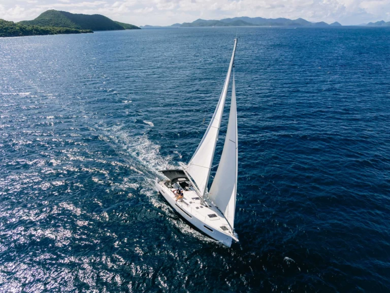 Pronájem lodi Road Town lákavé ceny Sun Odyssey 490