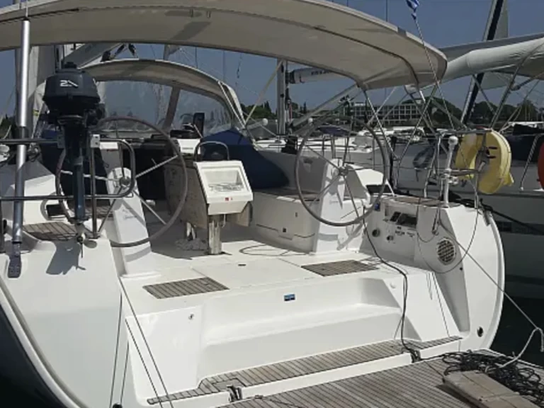 Plachetnice k pronájmu v Sámi za nejlepší cenu