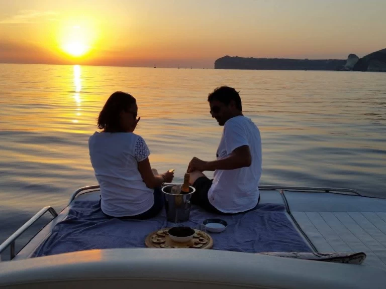 Pronájem lodi PRIMATIST By Bruno Abbate 36 v Vlychada na Samboatu