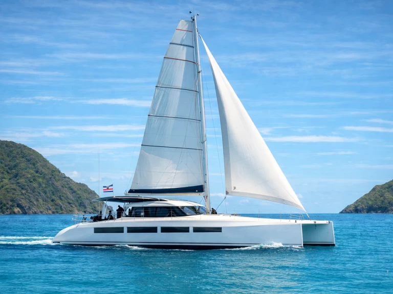 Pronájem Katamarán v Coco Bay -Lin Mar / Gold Coast Yachts Custom Catamaran 65