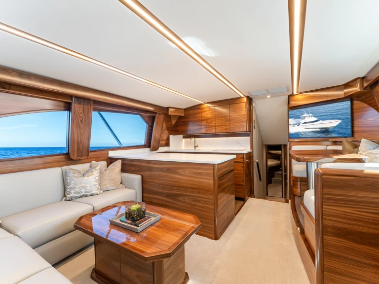 Pronájem jachty v Marina Papagayo -Viking Viking 50 na Samboatu