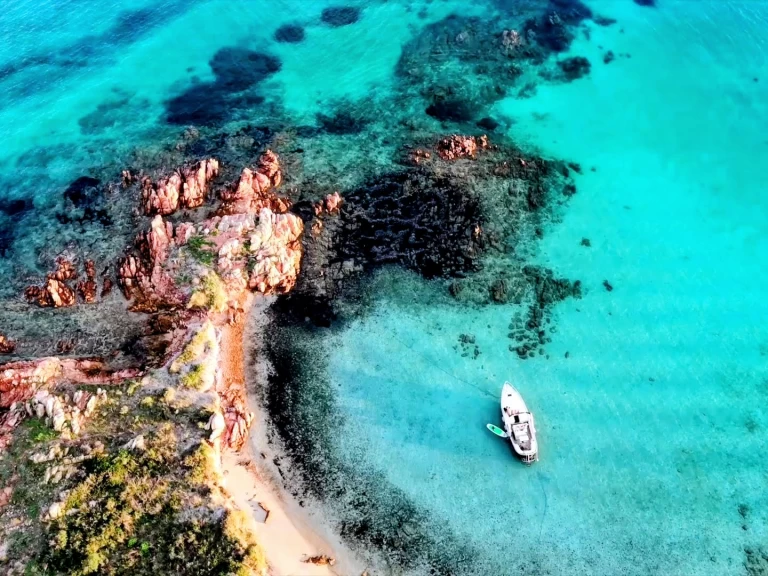 Pronajmout Motorová loď se skipperem či ne Cantiere Sabatini v Porto San Paolo