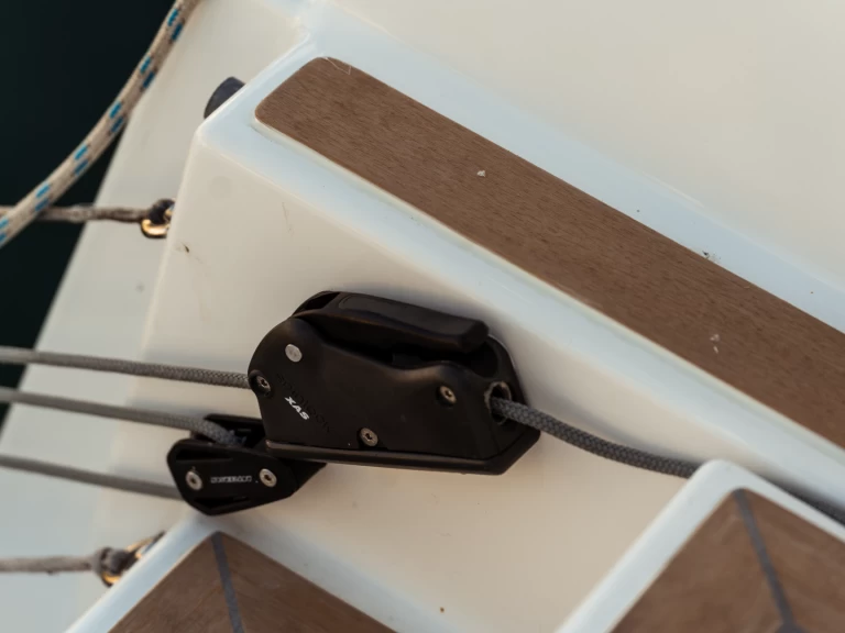 Pronajmout Plachetnice se skipperem či ne Dufour v Olbia