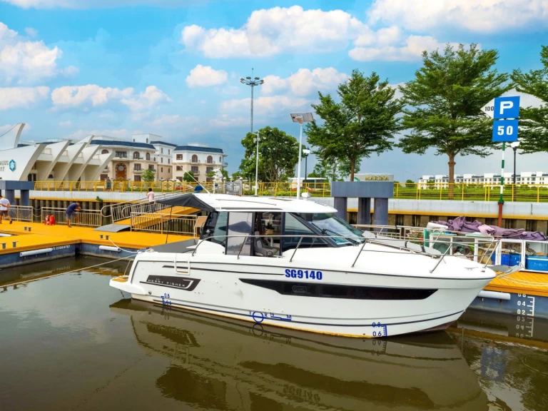 Pronájem jachty v Phường Hiệp Bình Chánh -Jeanneau Merry Fisher 895 na Samboatu