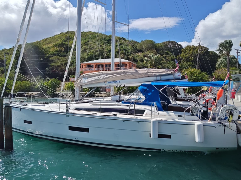 Pronajmout si Dufour Dufour 430 v Frenchtown