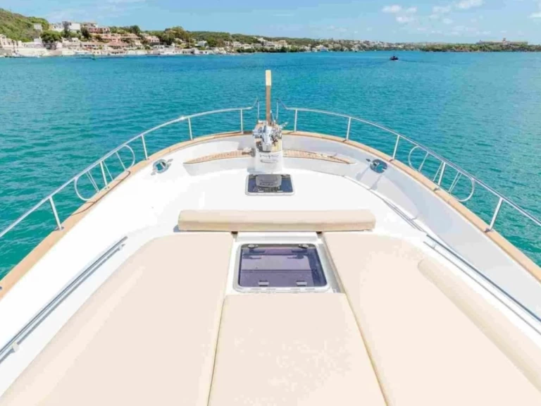 Pronájem Jachta sasga yacht s licencí