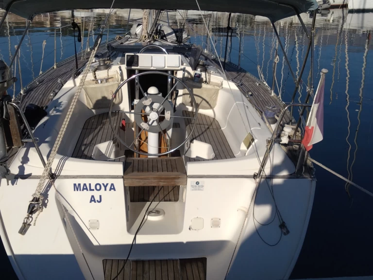 Pronájem lodi Dufour Dufour 35 Classic v Sari-Solenzara na Samboatu