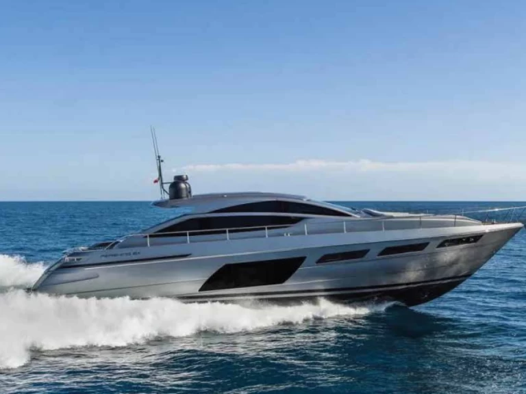 Pronájem Motorová loď v Castellammare di Stabia -Pershing 6X