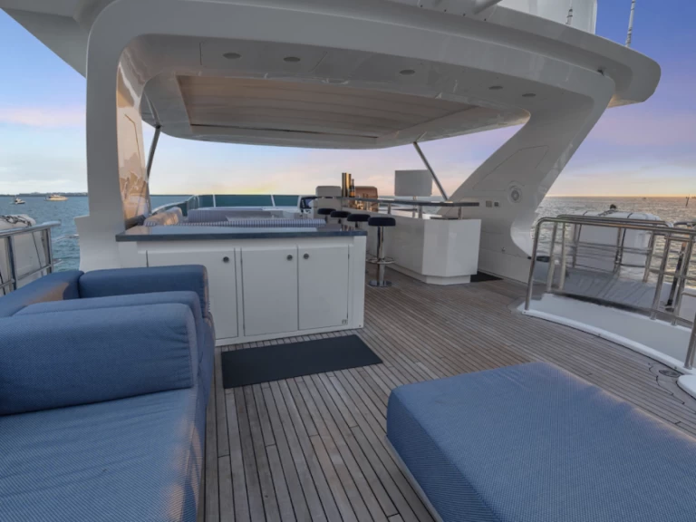 Pronajmout Jachta se skipperem či ne Azimut v Miami