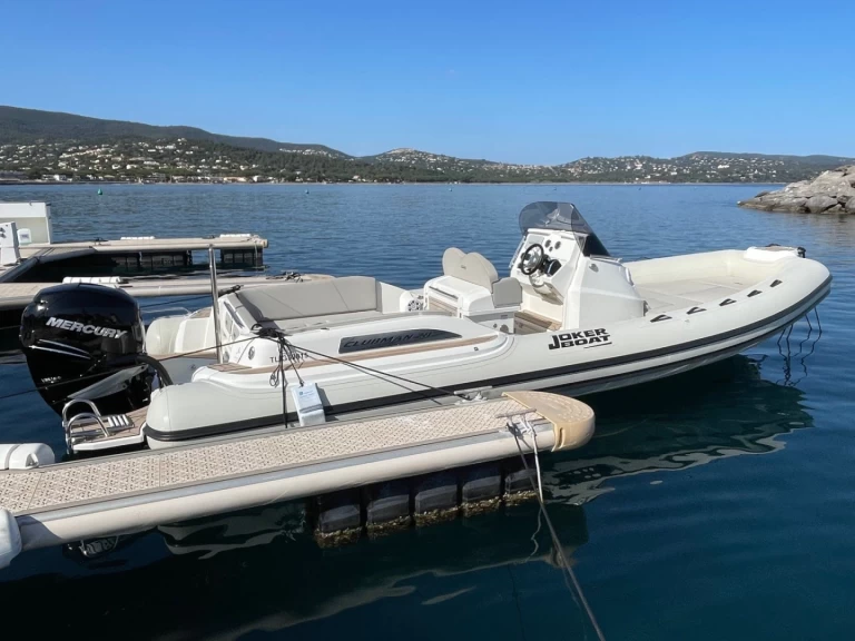 Pronájem lodi Cavalaire-sur-Mer lákavé ceny JOKER 28