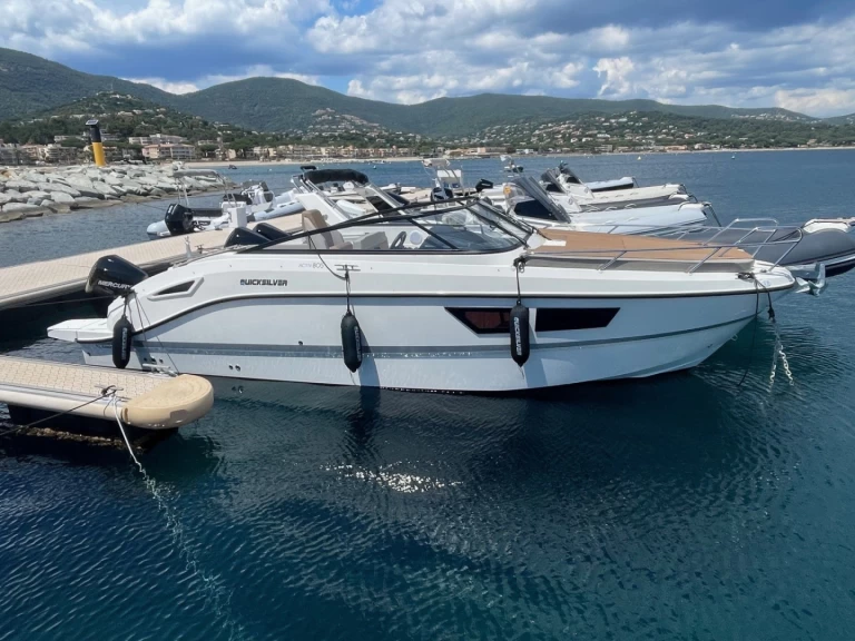 Pronájem lodi Quicksilver QUICKSILVER 805 CRUISER v Cavalaire-sur-Mer na Samboatu