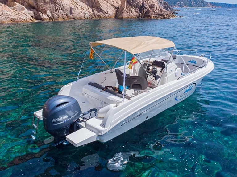 Pronájem lodi Pacific Craft Pacific Craft 670 Open v Combrit na Samboatu