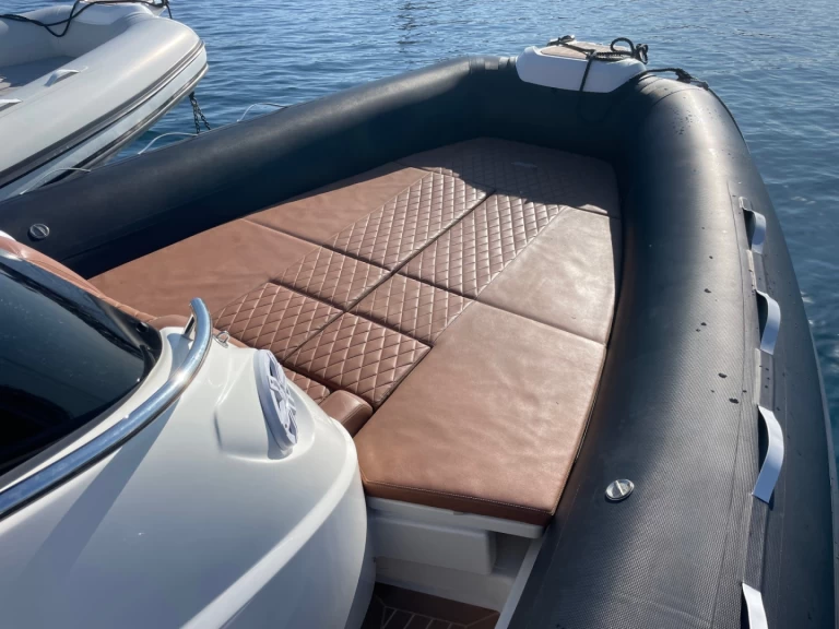 Pronájem Polotuhá loď v Cavalaire-sur-Mer -Joker Boat JOKER 28