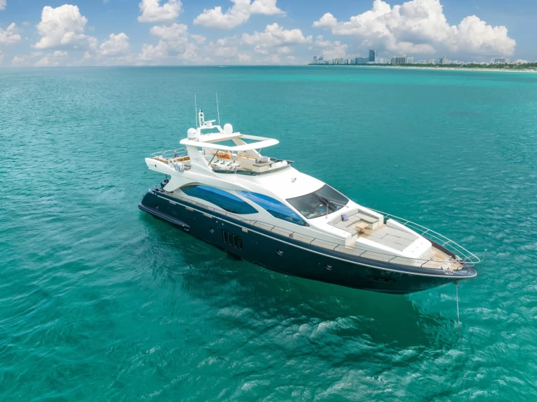 Pronájem Jachta v Miami -Azimut 85 Flybridge