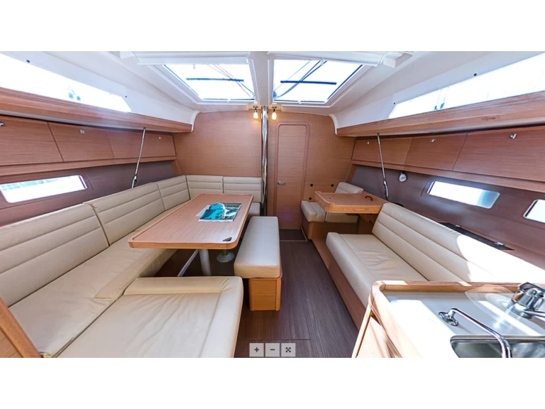 Plachetnice k pronájmu v Olbia za nejlepší cenu