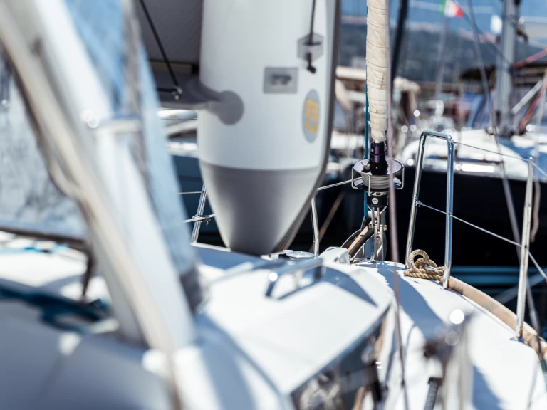 Pronájem lodi Bénéteau Oceanis 38 v Olbia na Samboatu