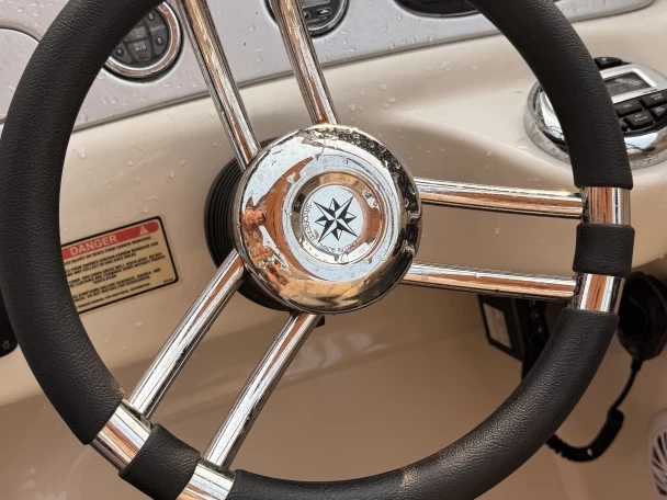 Pronajmout si Sea Ray Sea Ray 240 Sundeck v Palma de Mallorca