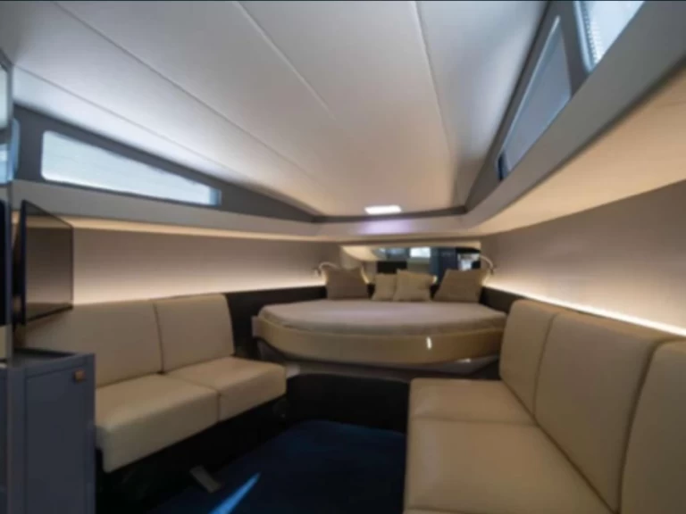 Pronájem lodi Anvera 55 v Portofino na Samboatu