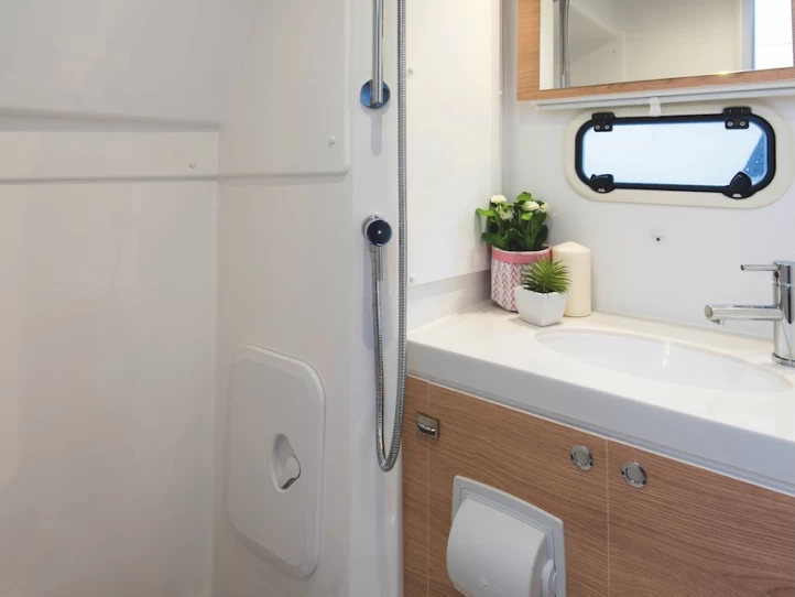 Katamarán k pronájmu v Ibiza Town za nejlepší cenu