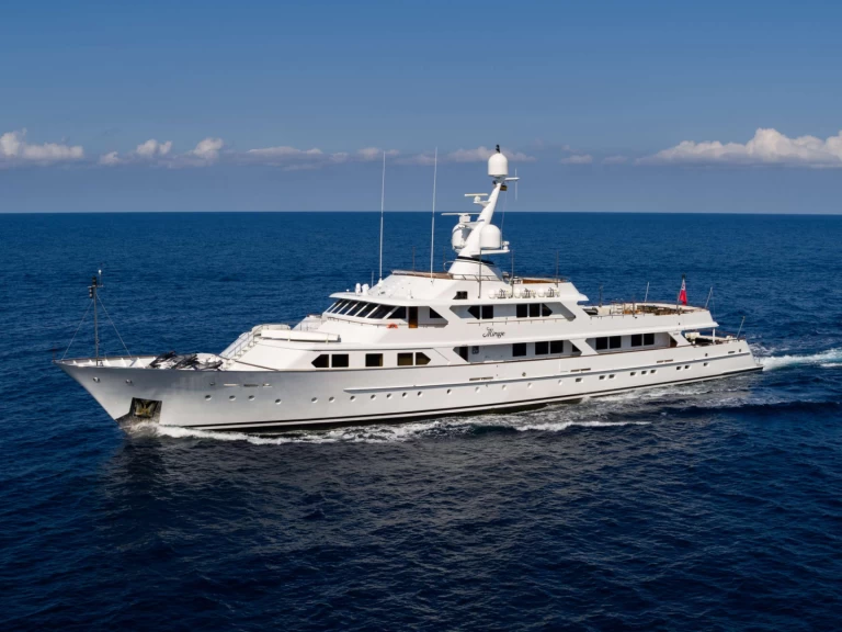 Pronajmout Jachta se skipperem či ne Feadship v Norsko