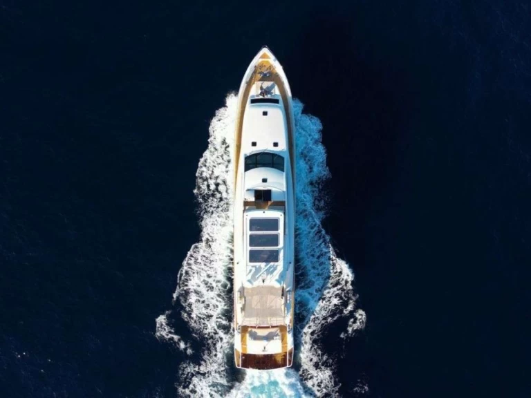 Pronajmout Jachta se skipperem či ne Couach v Francouzská riviéra