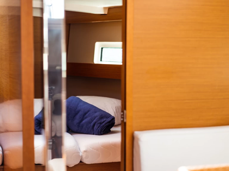 Pronájem jachty v Olbia -Jeanneau Sun Odyssey 440 na Samboatu