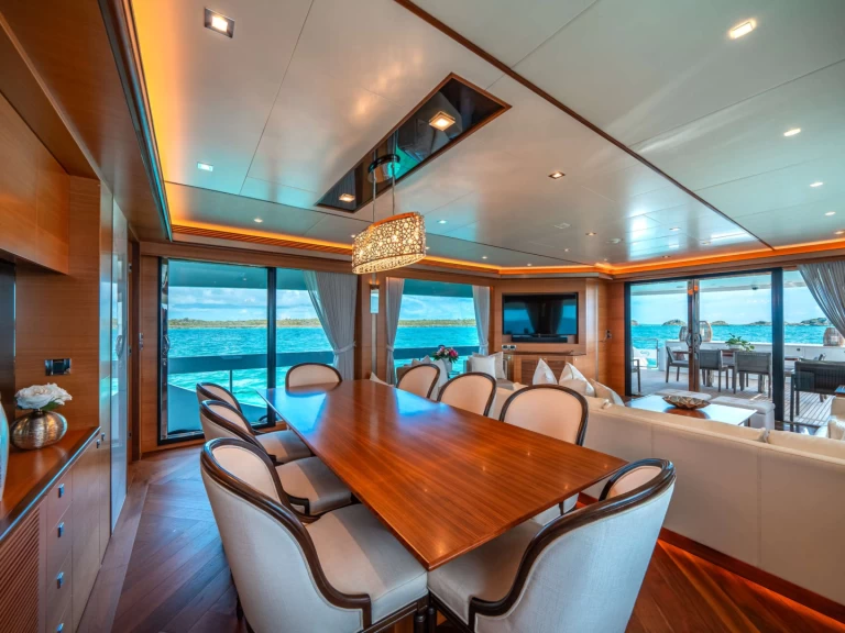 Pronájem lodi Florida lákavé ceny MIDNIGHT MOON