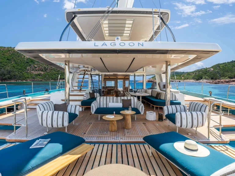 Lagoon IMLADRIS jednotlivci a charterové společnosti v El Gouna