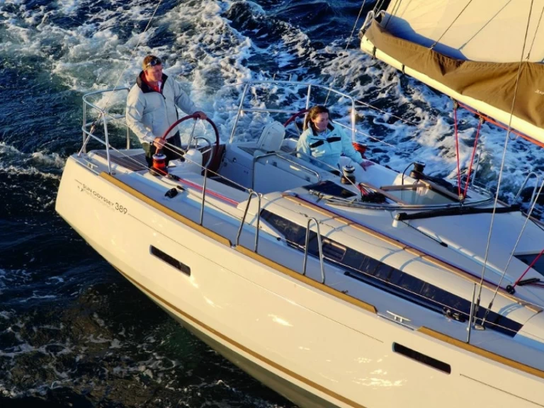 Pronájem Plachetnice v Fethiye -Jeanneau Sun Odyssey 389