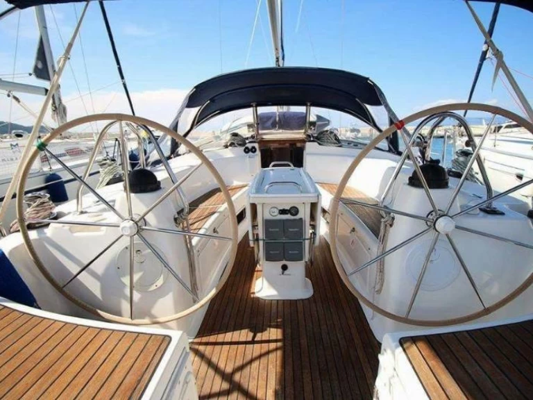 Pronájem Plachetnice Bavaria s licencí