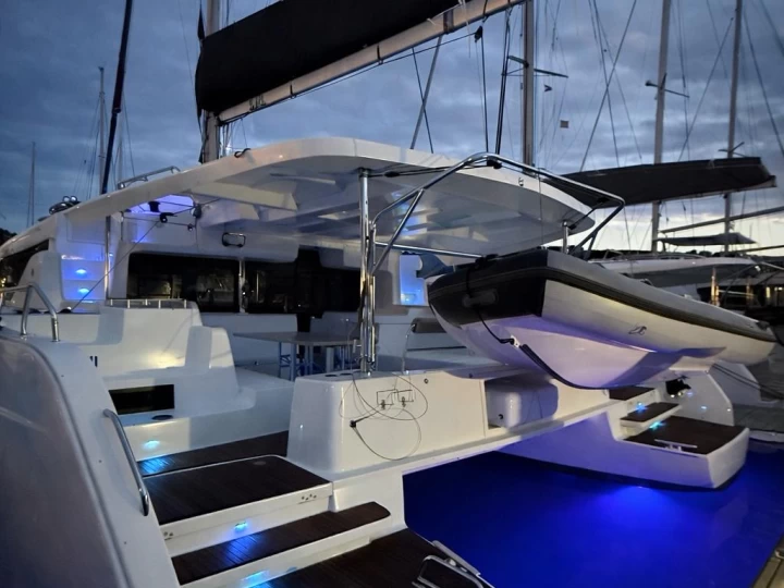 Pronajmout si Lagoon Lagoon 46 v Primošten 